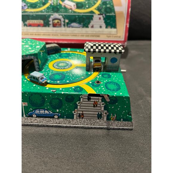 SCHYLLING Collector Series Russian Car Track- Works - Picture 3 of 5